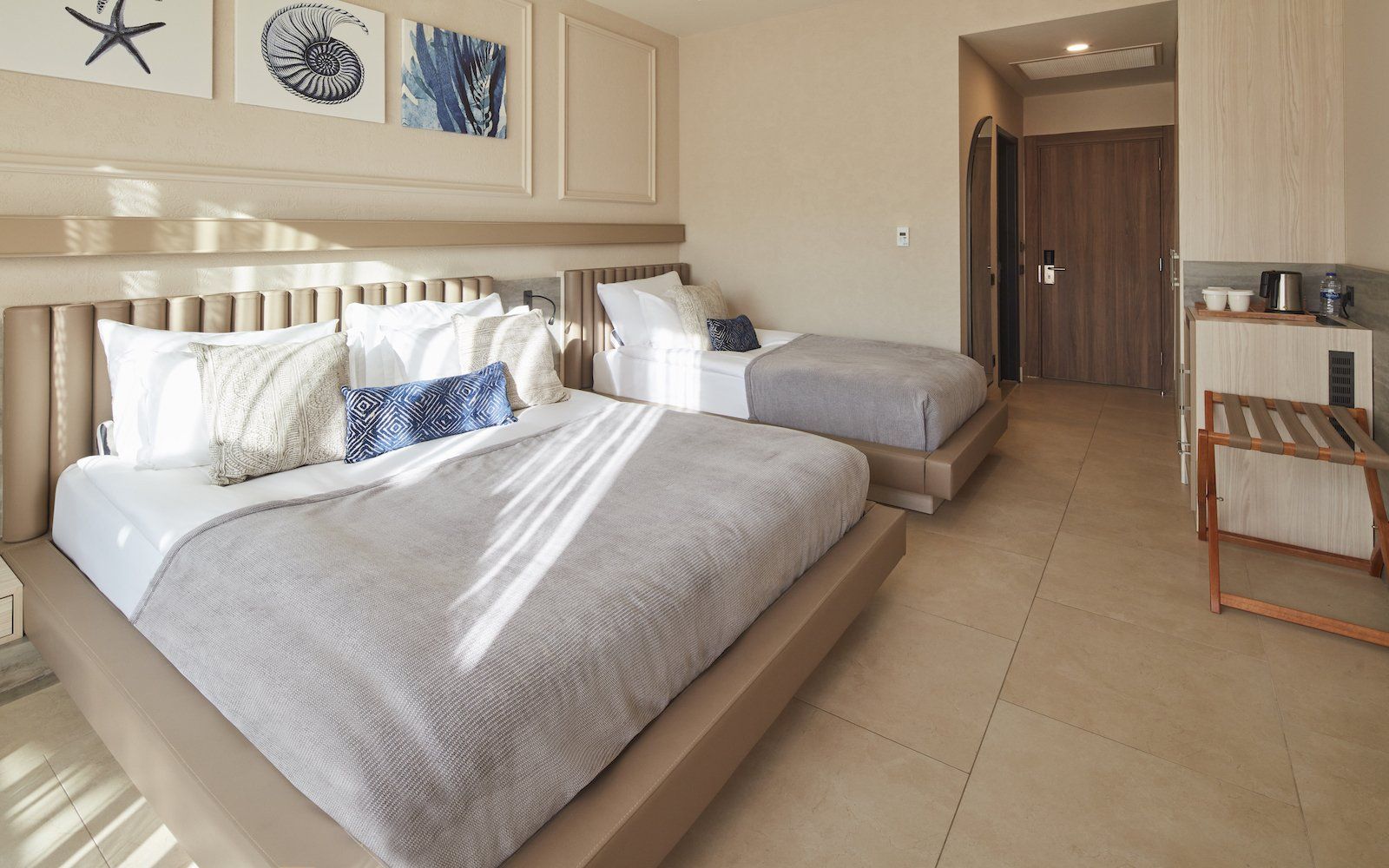 Liu Resorts , Deluxe Zimmer