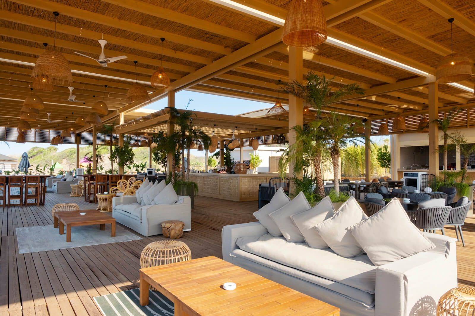 Liu Resorts, Strand