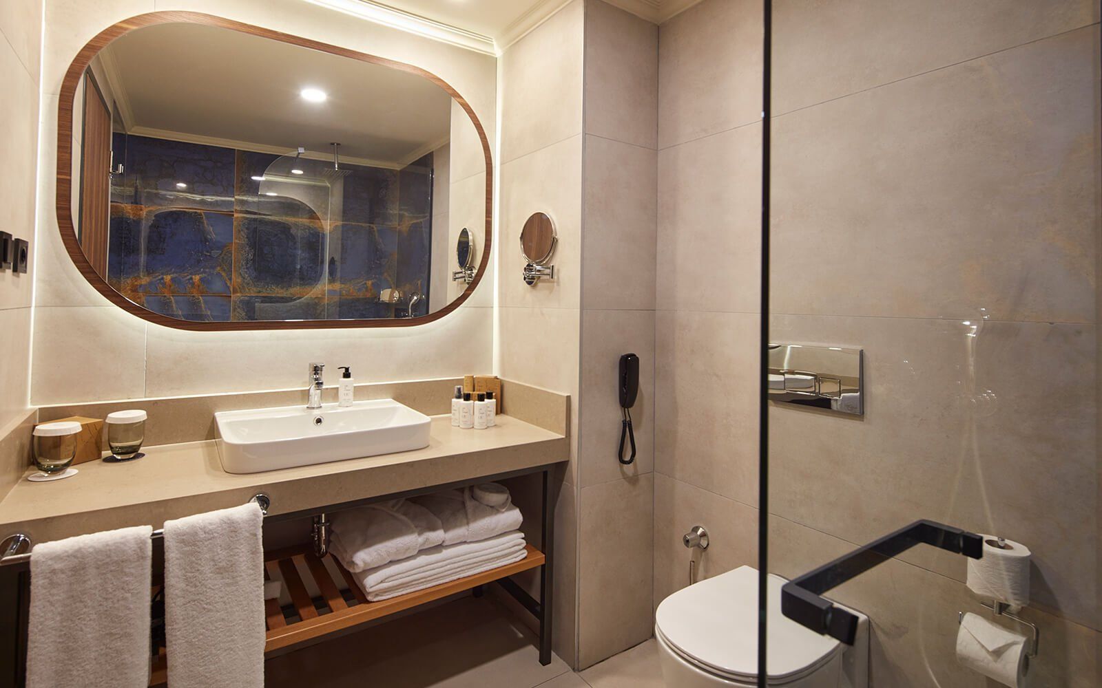 Liu Resorts , Deluxe Zimmer Swim Up